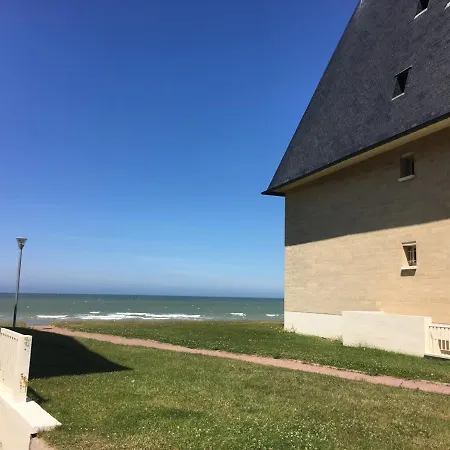 Varaville: Face A La Avec Loggia Et Parking Prive, 4 Pers. - Fr-1-487-306 *